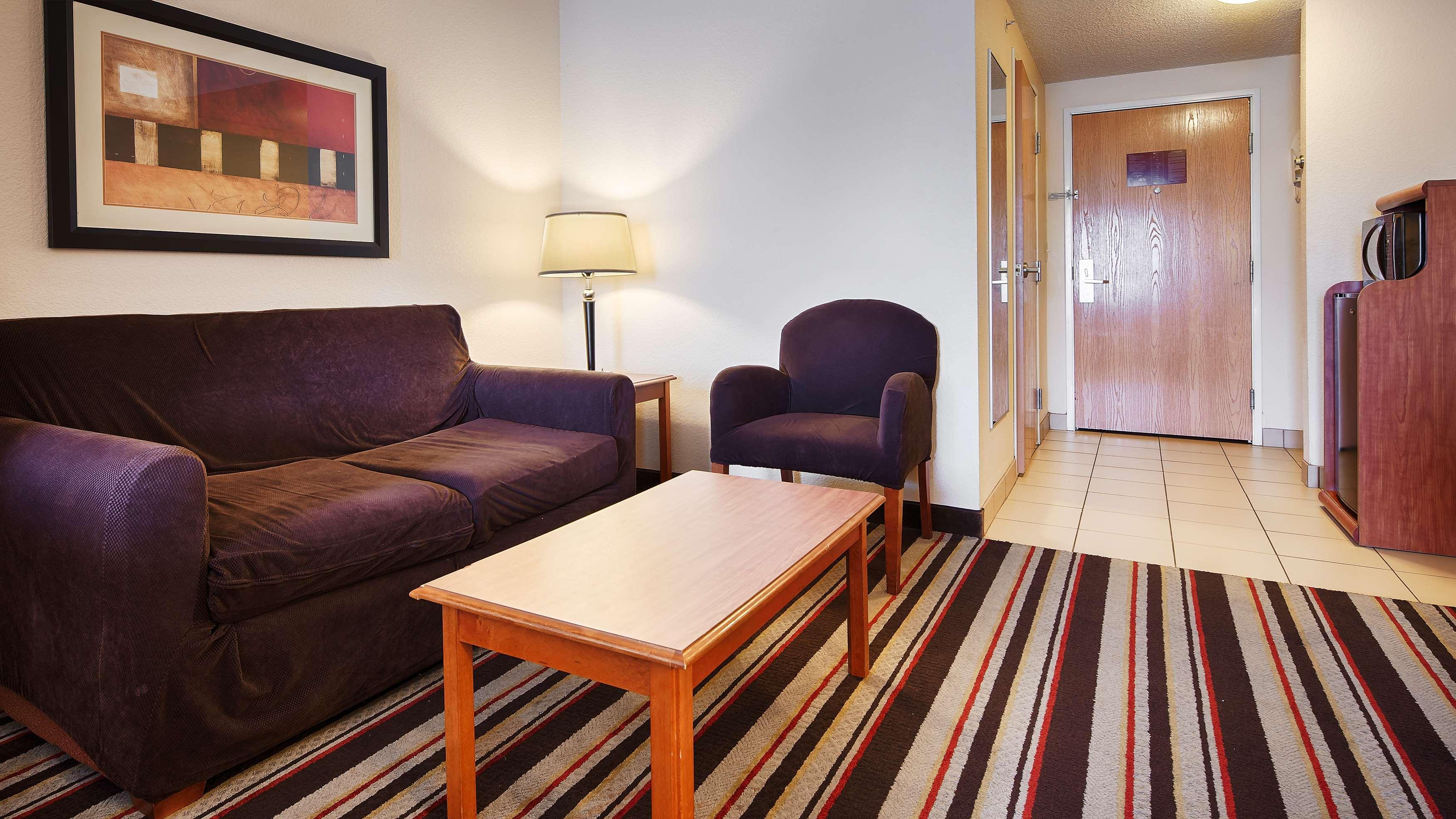 Best Western Windsor Inn And Suites Danville Exterior foto